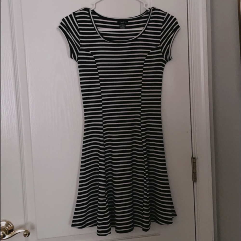 Rue 21 Dress